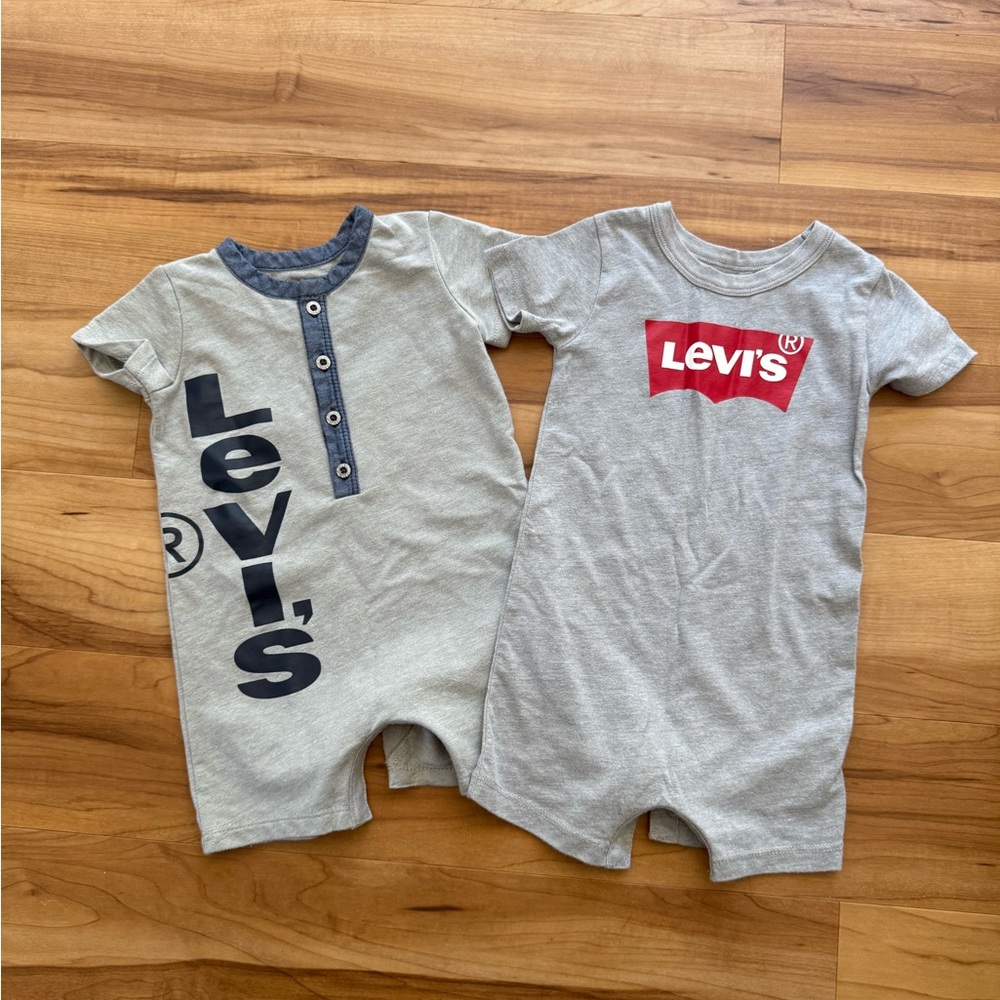 Levi's Light Gray Baby Romper Set with Navy Trim and Red Label